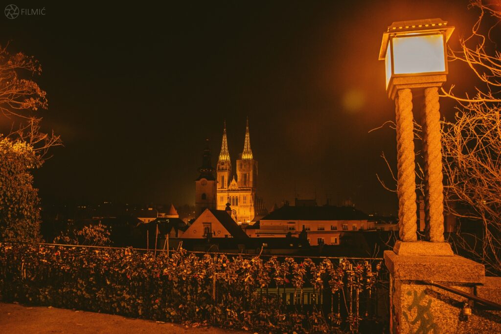 Zagreb Noću 12